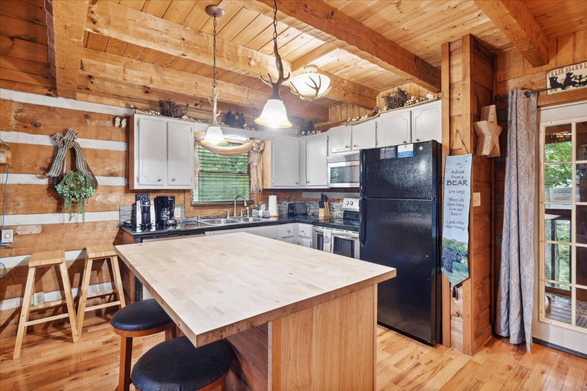 A Charming Cabin, Pool, Firepit, Hot Tub-Jacuzzi Gatlinburg Exterior foto